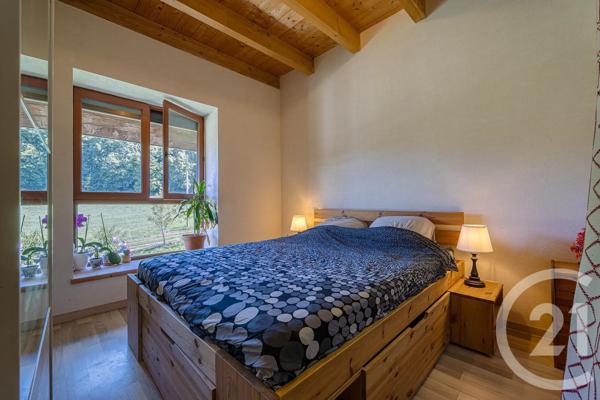 Maison à vendre  5 pièces - 80,77 m 2   CHAINAZ LES FRASSES  - 74