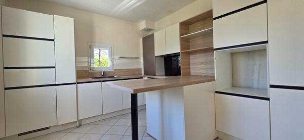 A vendre Maison néo-bretonne sur sous-sol située à Léhon/DInan - Proche de la Rance