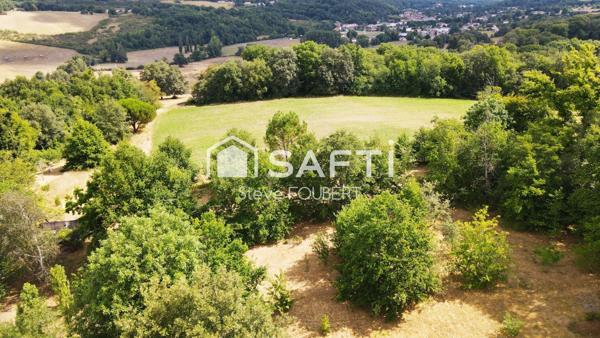 TERRAIN DE 1584m2 SUR LES HAUTEURS DE VERGT
