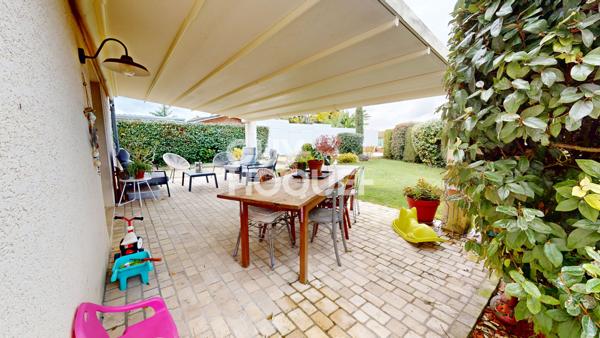 MAISON À VENDRE DE 6 PIÈCES DE 143,79 M²