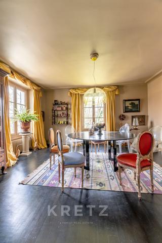 Appartement de réception dans un hôtel particulier