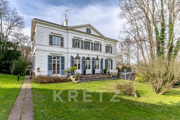 Appartement de réception dans un hôtel particulier