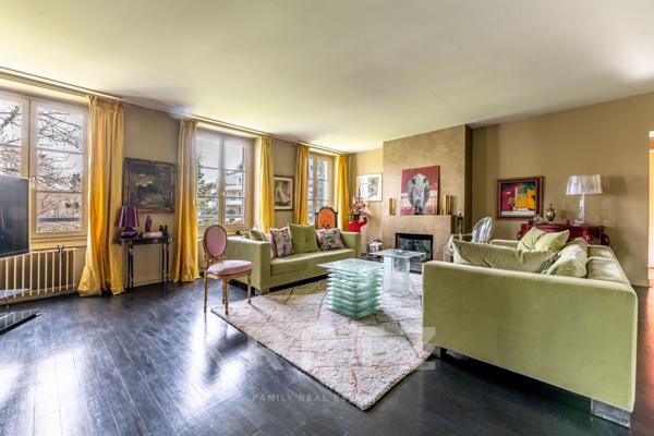 Appartement de réception dans un hôtel particulier