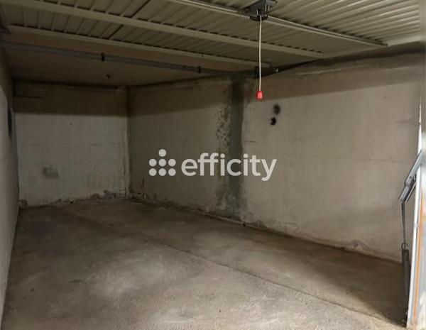 Parking - 15 m²