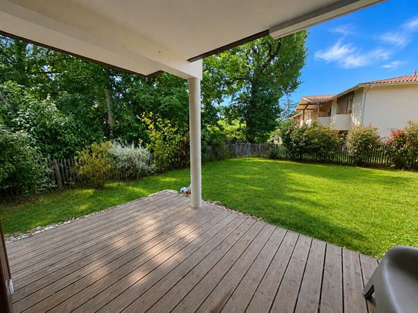 SEIGNOSSE BOURG , APPARTEMENT T4 EN REZ-DE-JARDIN