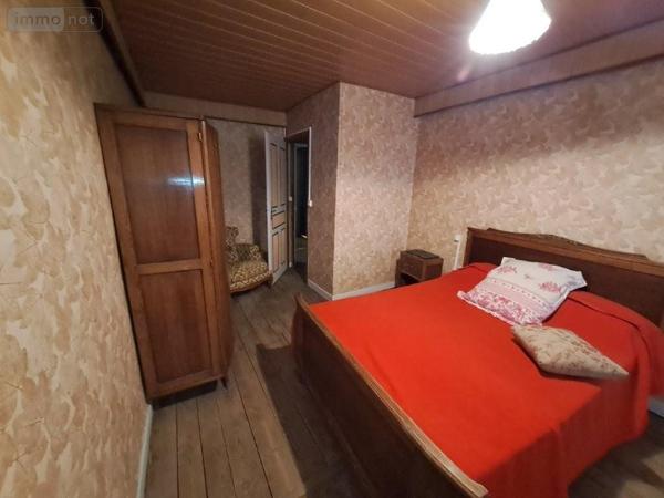 Fonds et/ou murs commerciaux à vendre à Saint-Flour dans le Cantal (15100), ref : 044/1242