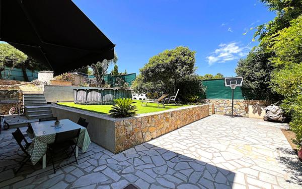 Maison à vendre    4 pièces •  Mougins