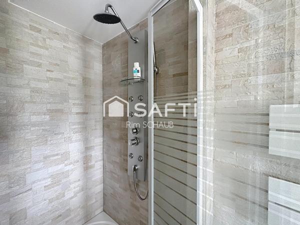 À vendre – Maison entièrement rénovée d'environ 217 m² à Hégenheim