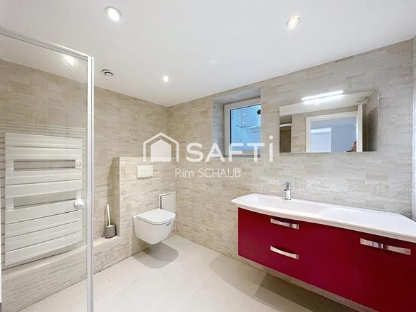 À vendre – Maison entièrement rénovée d'environ 217 m² à Hégenheim