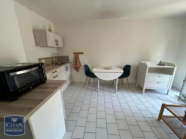 Appartement à louer 1 pièce 28.43m² Tarbes (65000)