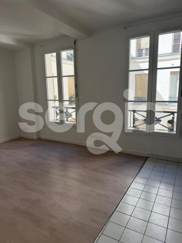 Location 1 Pieces 34 75008 Paris 18 1280 02 0227