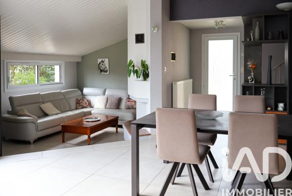 Maison à vendre 6 pièces 131 m² Les Herbiers