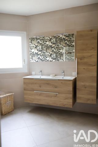Maison à vendre 6 pièces 131 m² Les Herbiers