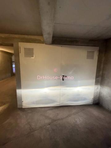 Parking / Box à louer de 15 m²