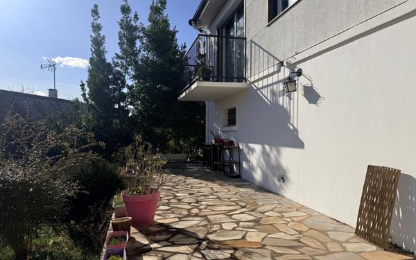 Maison à vendre    5 pièces • 94,70 m2 Savigny-sur-Orge