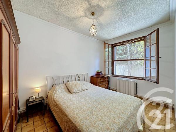 Maison à vendre  4 pièces - 88 m 2   L ISLE SUR LA SORGUE  - 84