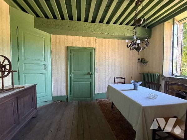 À proximité d’Aubusson – Propriété de caractère sur plus de 2,3 hectares