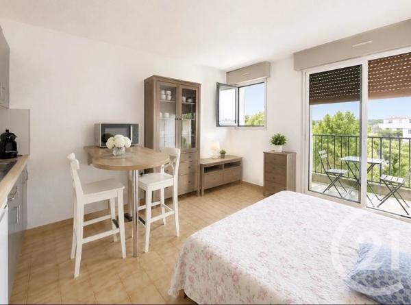 Appartement Studio à vendre  1 pièce - 21 m 2   STE MAXIME  - 83