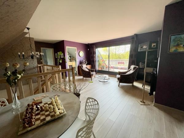 La Meignanne (49770) MAISON 4 CHAMBRES COEUR DE VILLAGE