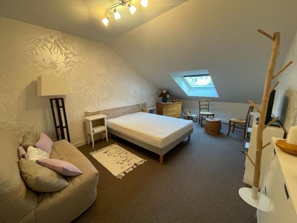 La Meignanne (49770) MAISON 4 CHAMBRES COEUR DE VILLAGE