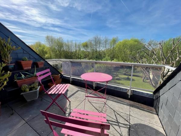 La Meignanne (49770) MAISON 4 CHAMBRES COEUR DE VILLAGE