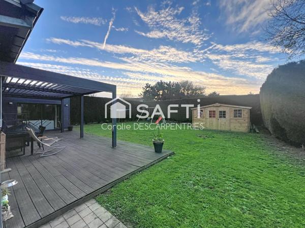 Maison individuelle - Semi plain pied - 4 chambres dont 1 suite parentale au RDC -