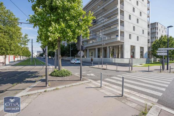 Appartement à vendre 2 pièces 46.11m² Bordeaux (33800)