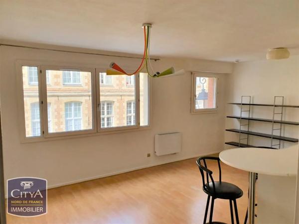 Appartement à louer 1 pièce 31.36m² Lille (59800)