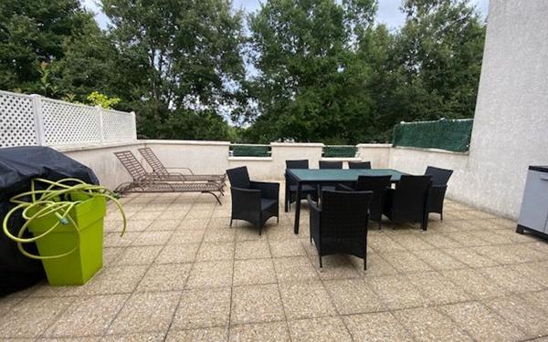 Appartement à vendre    3 pièces • 61,42 m2 Courdimanche