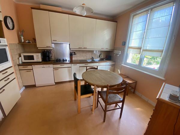 Concarneau maison 120 m² entre les plages et la ville en excellent état .