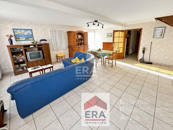 Nouveauté Maison rare à vendre à Saint Cyprien Plage - 3 faces -4 pièces, piscine, garage, T2 independant