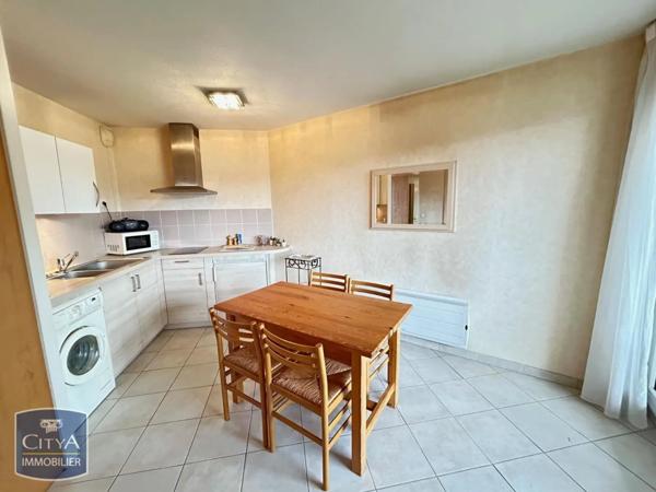 Appartement à louer 1 pièce 40m²