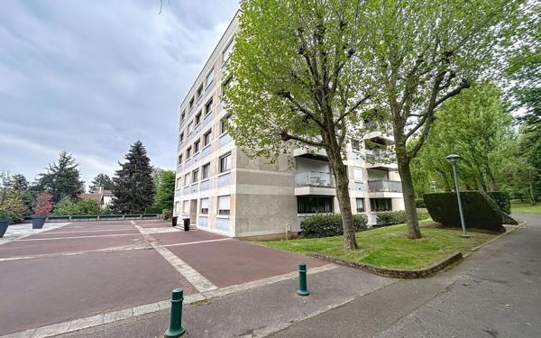Appartement à vendre    3 pièces • 72,55 m2 Garches