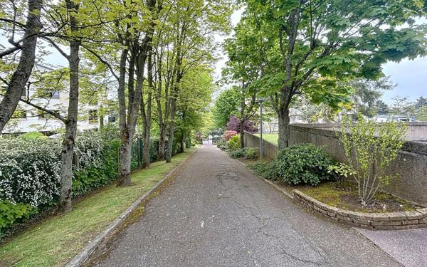 Appartement à vendre    3 pièces • 72,55 m2 Garches