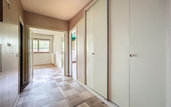 Appartement à vendre    3 pièces • 72,55 m2 Garches
