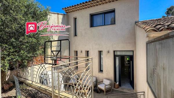 Maison Roquebrune Sur Argens 4 pièce(s) 109.85 m2