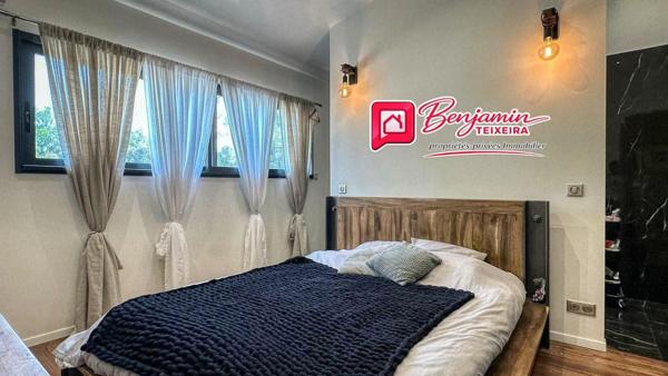 Maison Roquebrune Sur Argens 4 pièce(s) 109.85 m2