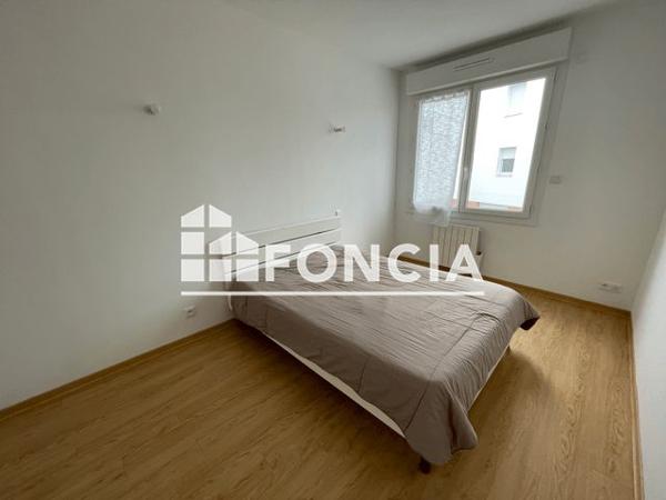 Location Appartement 3 pièces 57.2 m² - 1 RUE TRAVERSIERE Challans 85300