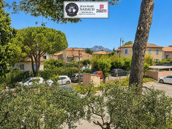 3 PIÈCES ENTIÈREMENT RÉNOVÉ  CLIM+ GARAGE + CAVE, TOUT À PIED'