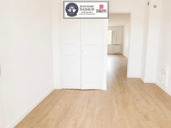 3 PIÈCES ENTIÈREMENT RÉNOVÉ  CLIM+ GARAGE + CAVE, TOUT À PIED'