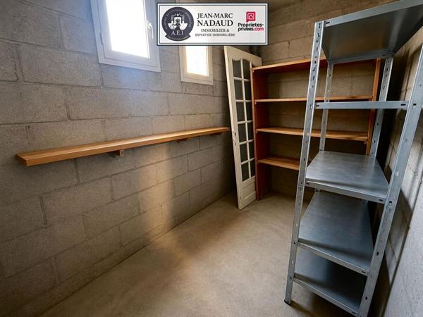 3 PIÈCES ENTIÈREMENT RÉNOVÉ  CLIM+ GARAGE + CAVE, TOUT À PIED'