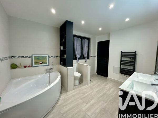 Maison à vendre 8 pièces 229 m² Groslay