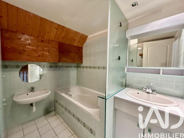 Maison à vendre 8 pièces 229 m² Groslay