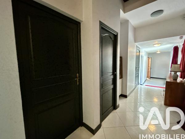 Maison à vendre 8 pièces 229 m² Groslay