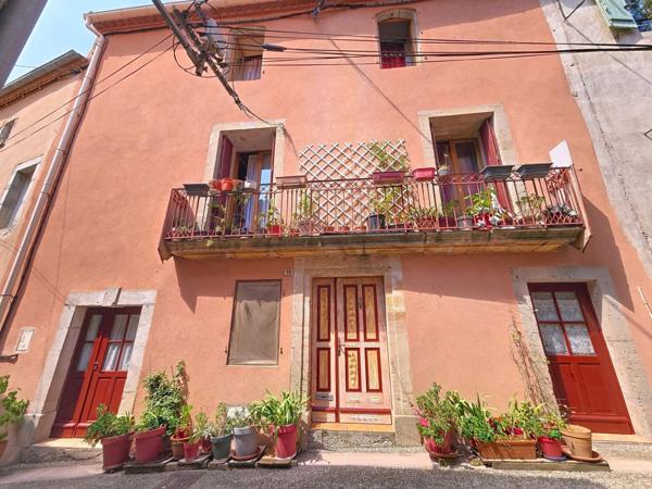 Maison de caractère rénovée avec jardin, atelier et châtaigneraie – Avène (34260)