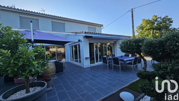 Maison à vendre 7 pièces 214 m² Lherm