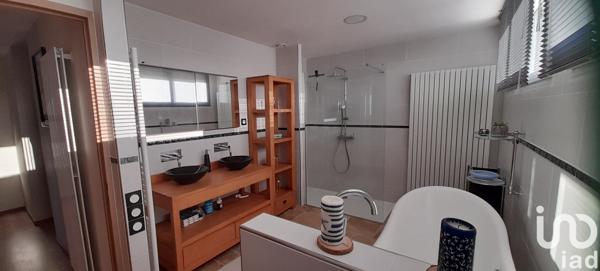 Maison à vendre 7 pièces 214 m² Lherm