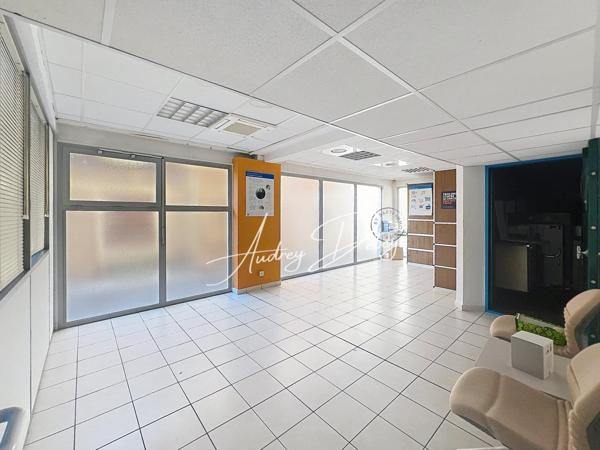 VENTE DE MURS COMMERCIAUX – UNE ADRESSE STRATÉGIQUE POUR DONNER DE L'ÉLAN À VOTRE ACTIVITÉ