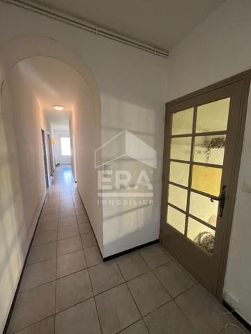 Maison Pineuilh 6 pièce(s) 3 chambres 146 m2 habitables