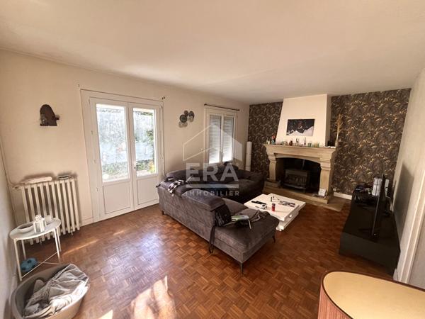 Maison Pineuilh 6 pièce(s) 3 chambres 146 m2 habitables